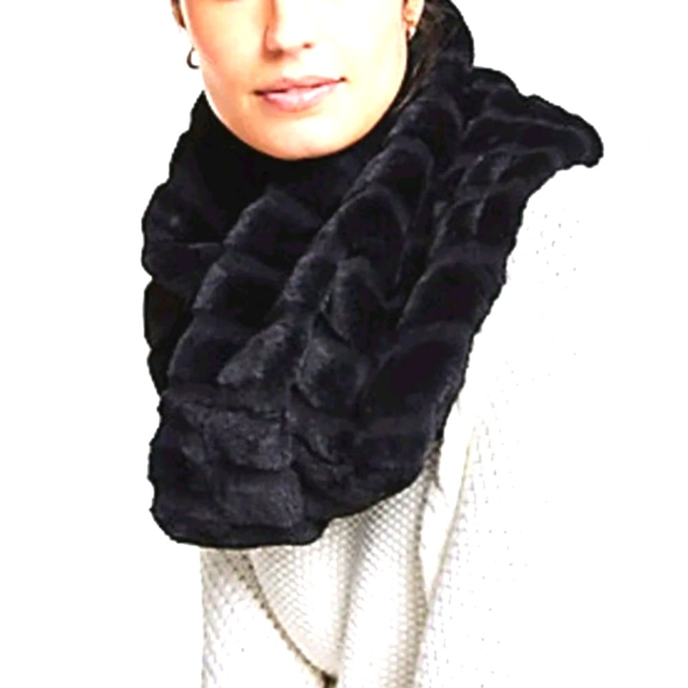 Ann Taylor Women's Ribbed Faux Fur Cowl